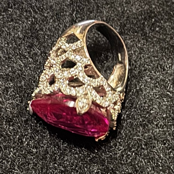 Charles Winston Ruby Pear CZ Sterling Silver Ring - Size 7 EUC - Picture 6 of 10